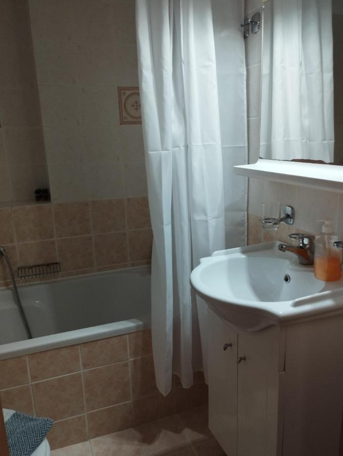 Sofia Apartamento Makrýgialos Exterior foto